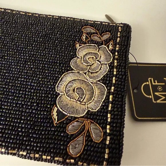 NWT Mary Frances Hand-Beaded Guitar Crossbody Mini clutch Purse - Picture 5 of 9